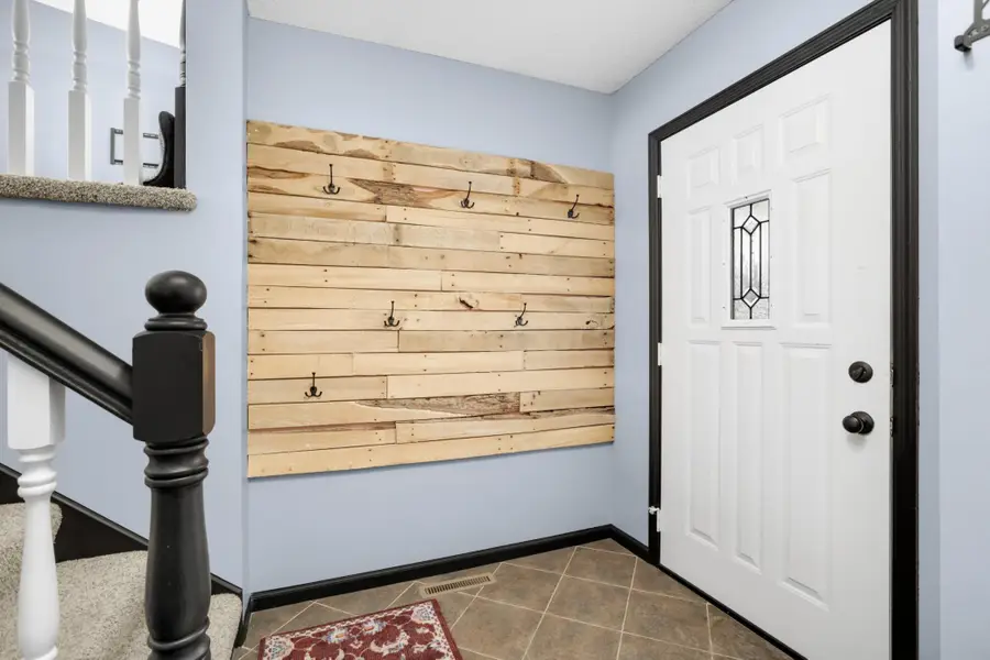 2173 Grimm Road, Chaska, MN 55318 - Image #2