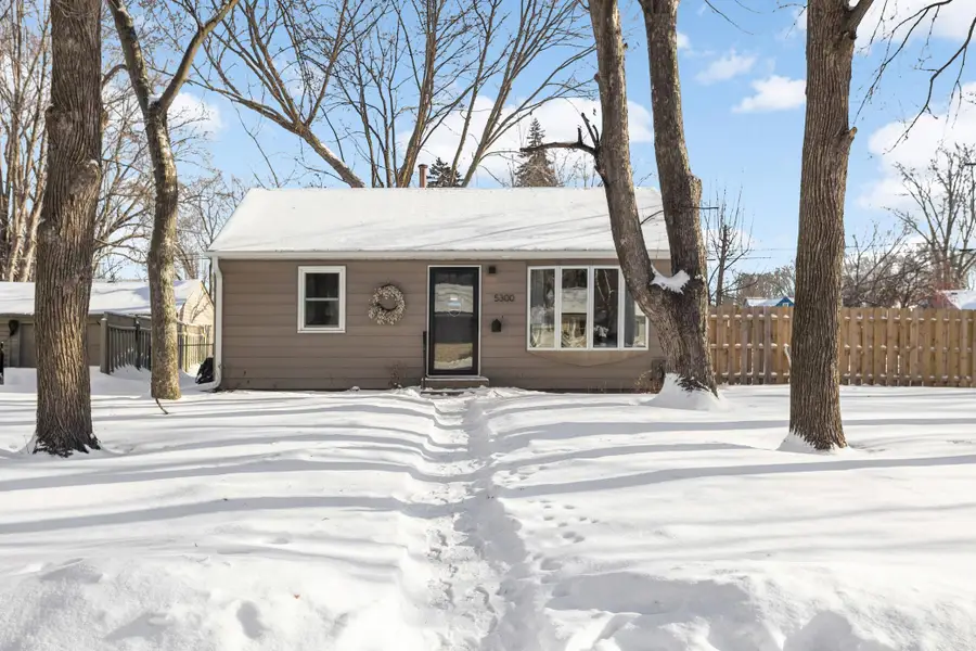 5300 Louisiana Avenue N, Crystal, MN 55428 - Image #2