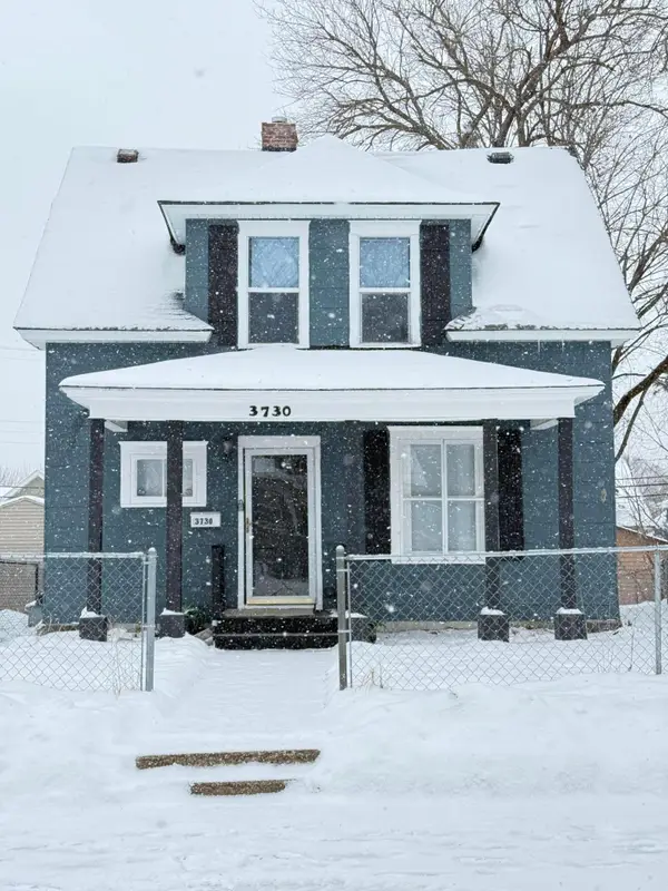 3730 Fremont Avenue N, Minneapolis, MN 55412