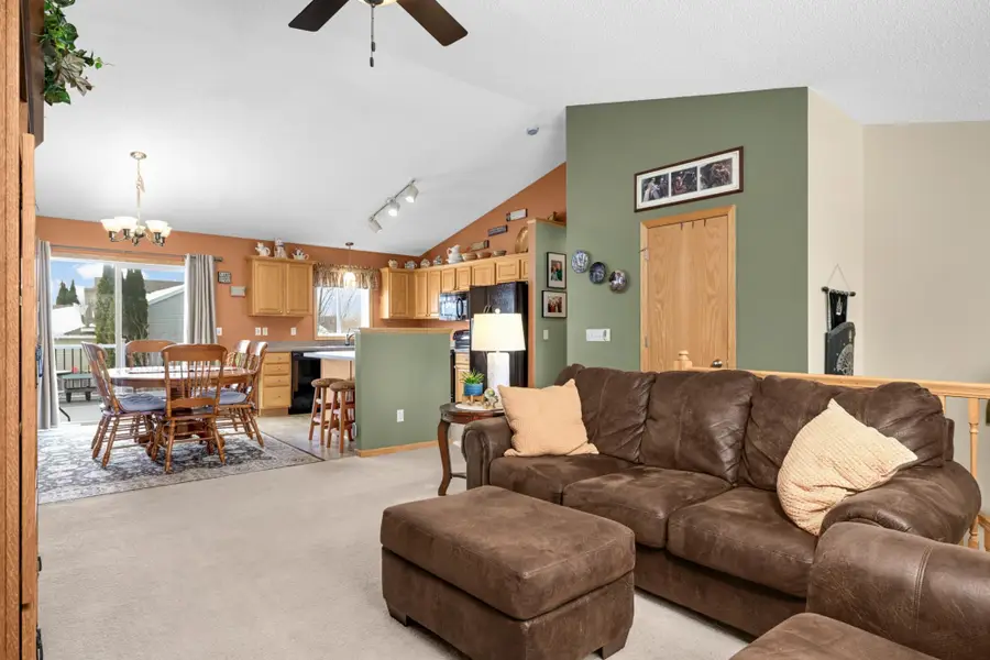 601 Dillon Avenue N, Montrose, MN 55363 - Image #2