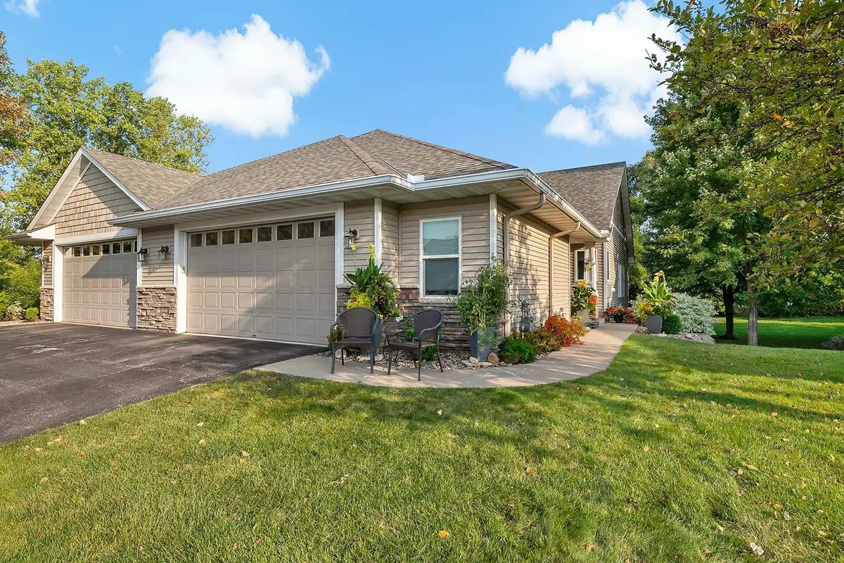 263 Wentworth Avenue E, West Saint Paul, MN 55118 - #1