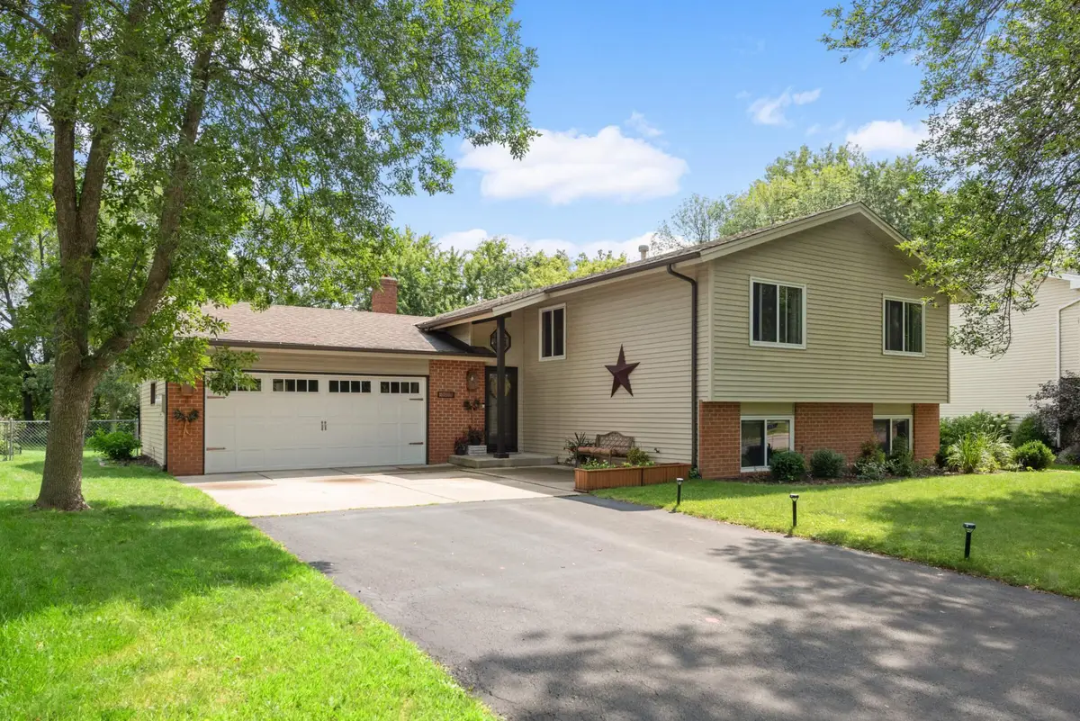 8920 Darnel Road, Eden Prairie, MN 55347 - Image #1