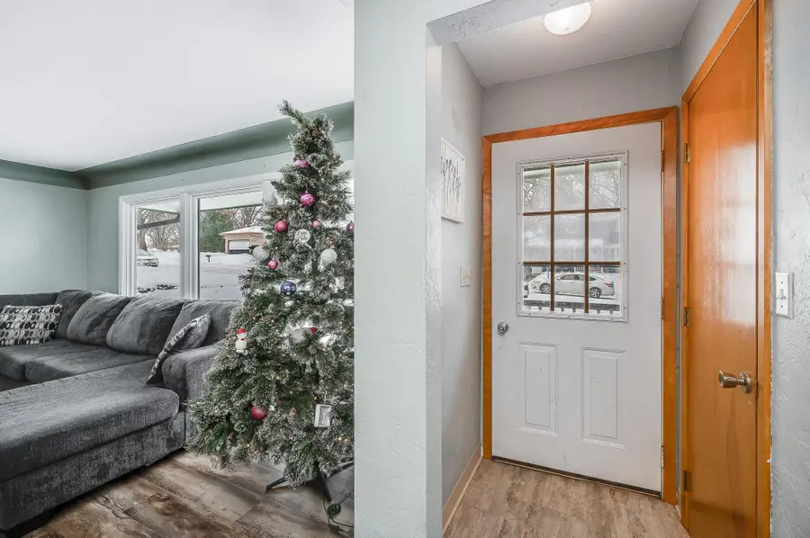 629 Olson Avenue, Windom, MN 56101 - Image #3