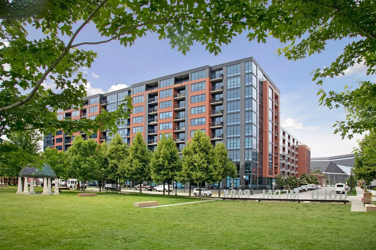 215 10th Avenue S #211, Minneapolis, MN 55415 - #1