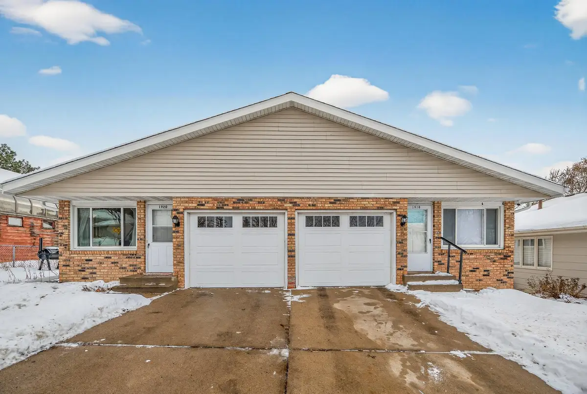 1918 Upper Afton Road E, Saint Paul, MN 55119 - Image #1