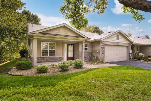 376 Arrowhead Drive, Lino Lakes, MN 55014