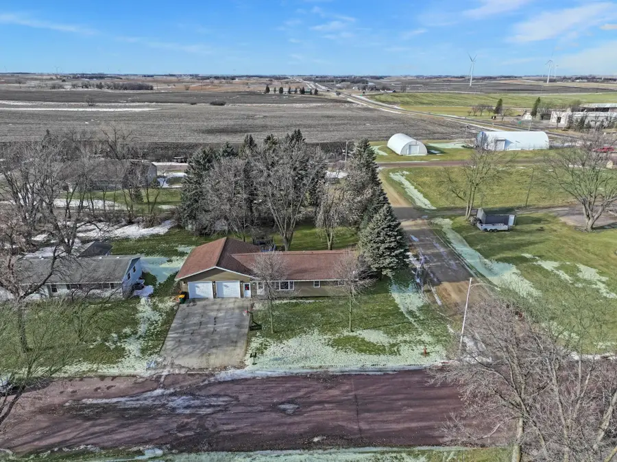 205 S Hubert Street, Ivanhoe, MN 56142 - Image #2