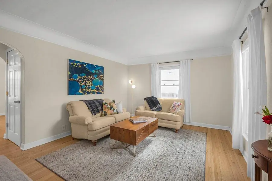 3642 Washburn Avenue N, Minneapolis, MN 55412 - #3