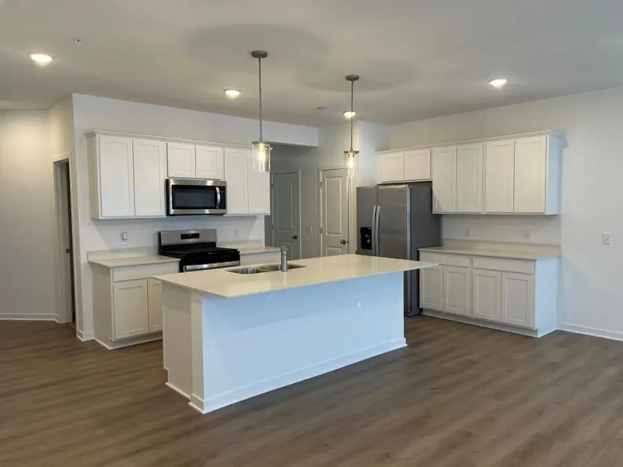 17935 Genoa Drive, Lakeville, MN 55044 - Image #2