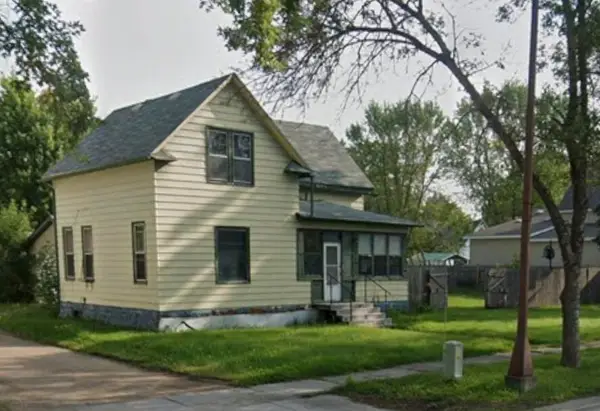 309 4th Street W, Thief River Falls, MN 56701