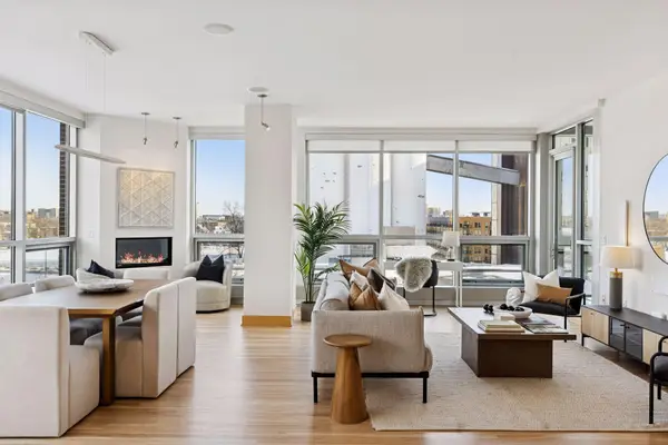 222 2nd Street Se #704, Minneapolis, MN 55414