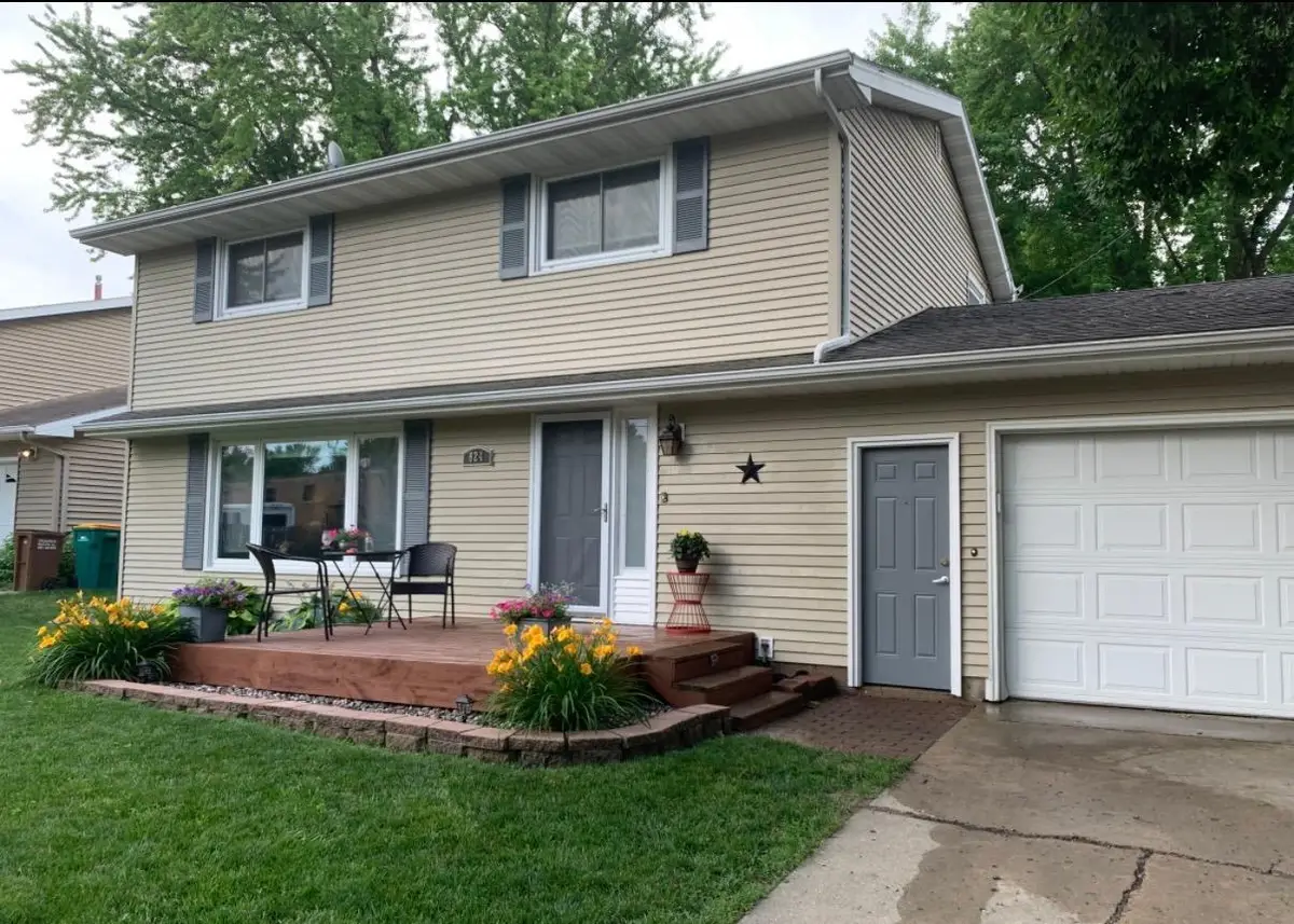 824 Minnie Maddern Street, Albert Lea, MN 56007 - Image #1