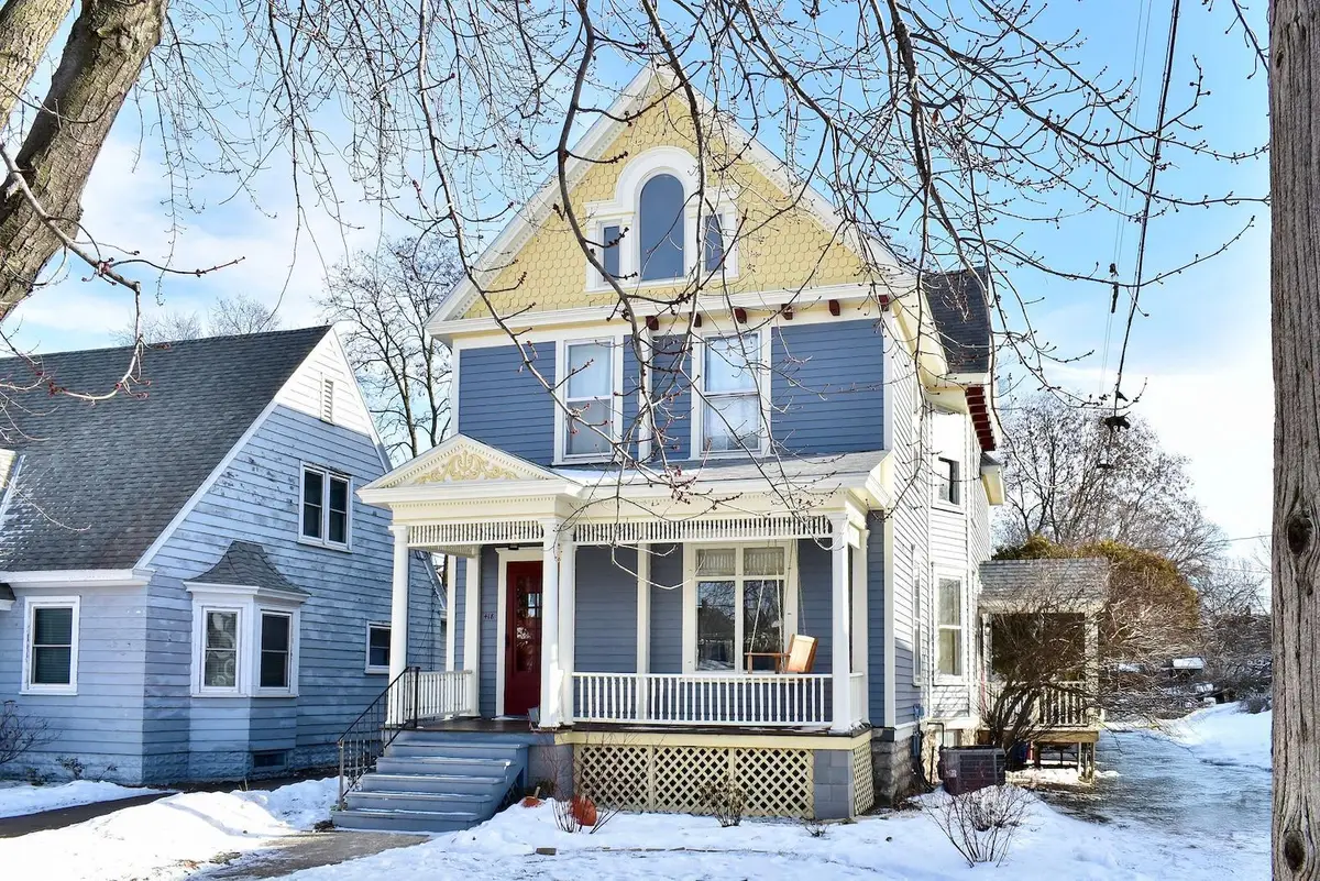 418 Wilson Street, Winona, MN 55987 - #1