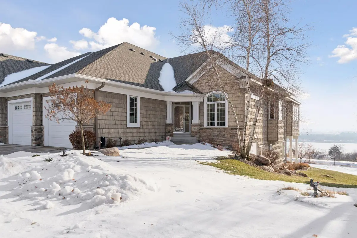 10046 Indigo Drive, Eden Prairie, MN 55347 - Image #1