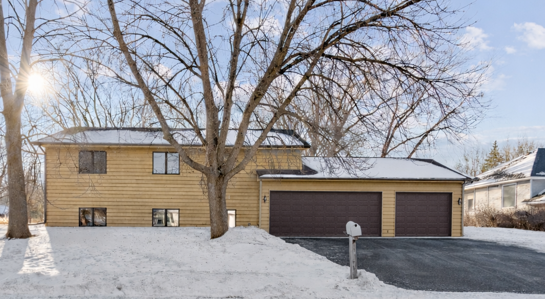 17581 Lorence Way, Eden Prairie, MN 55346 - Image #1
