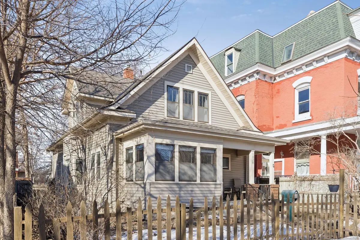 1828 15th Avenue S, Minneapolis, MN 55404 - #1