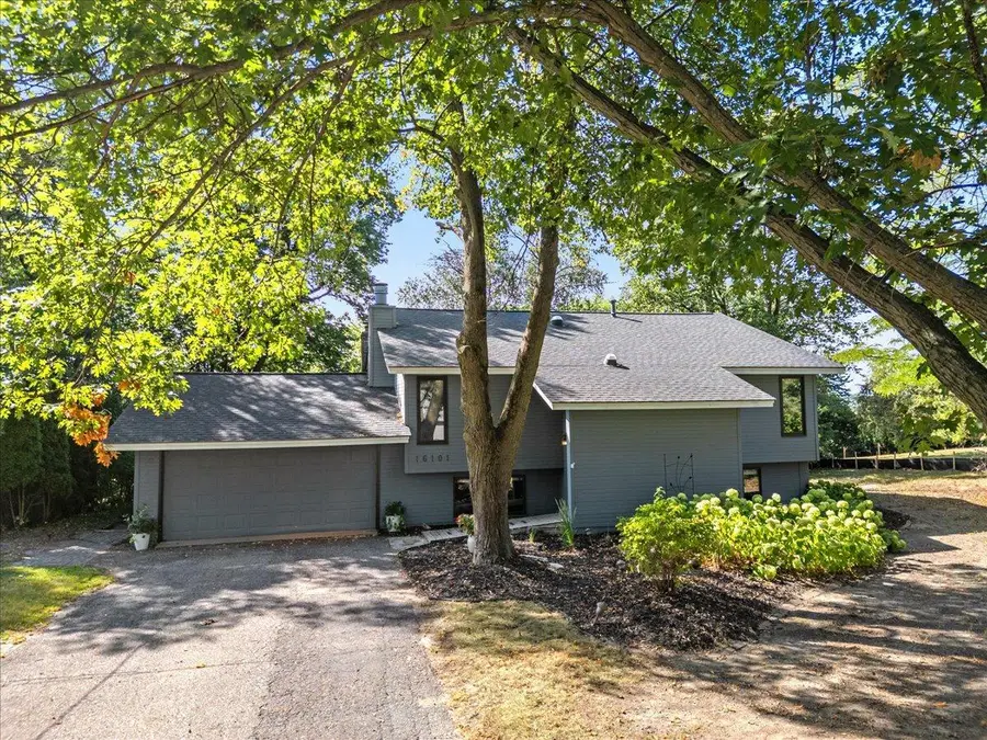 16101 Hilltop Road, Eden Prairie, MN 55347 - #2