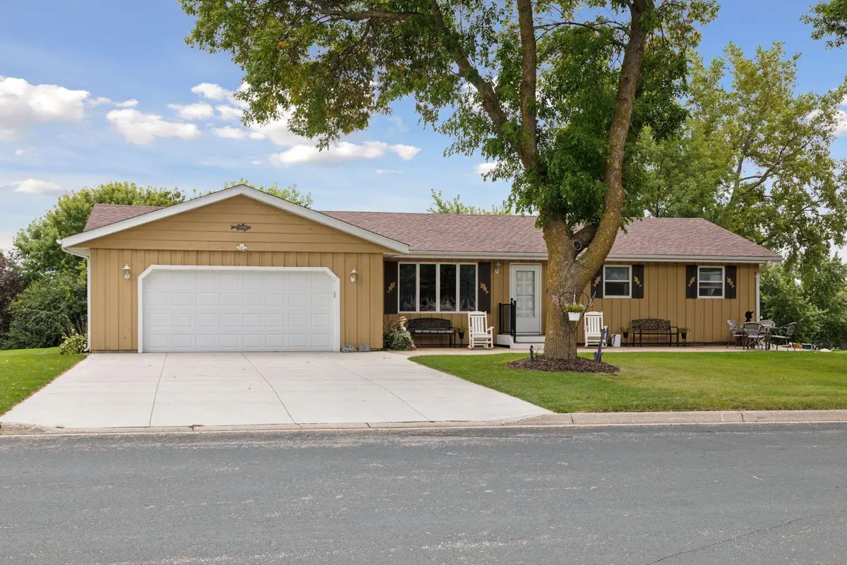 214 8th Avenue Nw, Lonsdale, MN 55046 - #1