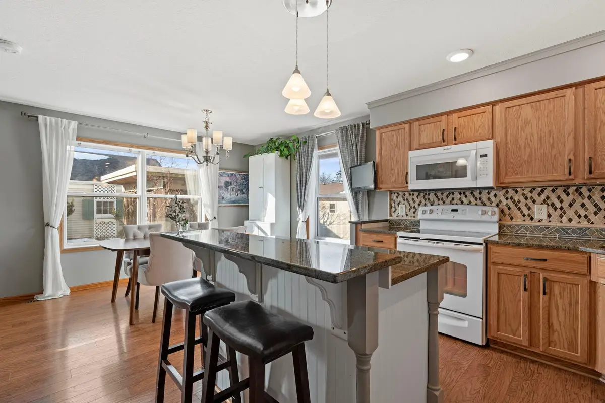 615 1st Avenue Nw, Osseo, MN 55369 - #1