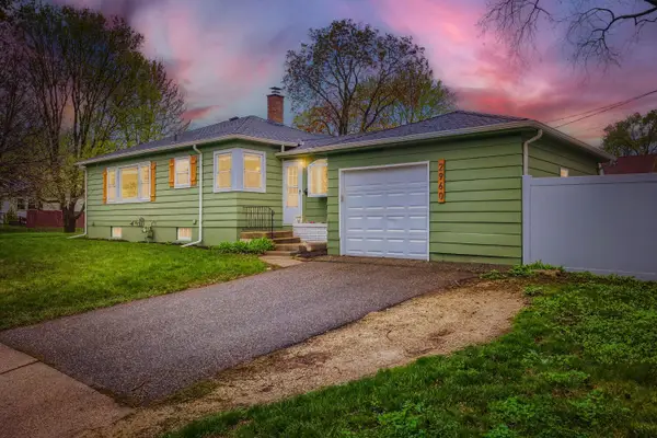 2960 Zarthan Avenue S, Saint Louis Park, MN 55416
