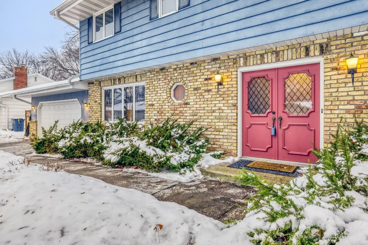 2574 Oak Drive, White Bear Lake, MN 55110 - Image #1