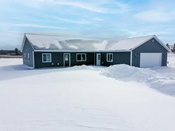 1964 Dixon Line Road, Finlayson, MN 55735