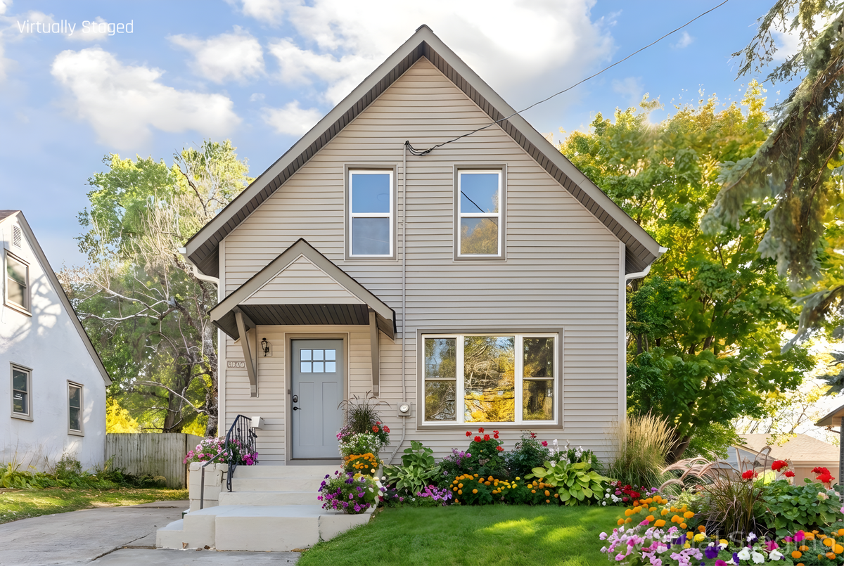 954 43rd Avenue Ne, Minneapolis, MN 55421 - Image #1