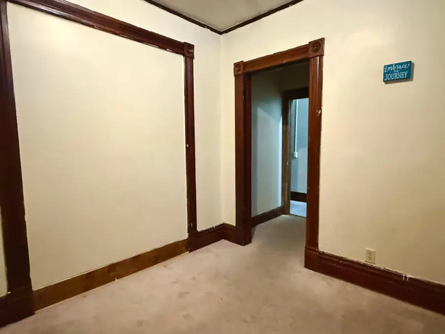 1034 Reaney Avenue, Saint Paul, MN 55106 - Image #3