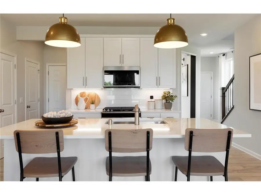 17977 Genoa Drive, Lakeville, MN 55044 - Image #3