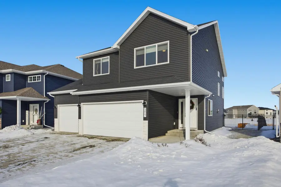 5457 Lori Lane W, West Fargo, ND 58078 - Image #2