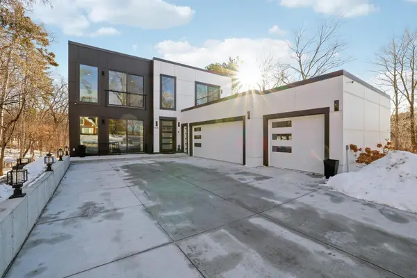 1125 Tyrol Trail, Golden Valley, MN 55416