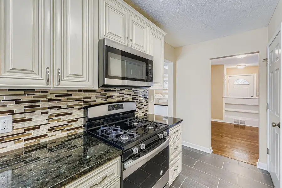 2265 Kentucky Lane, Saint Louis Park, MN 55426 - Image #2