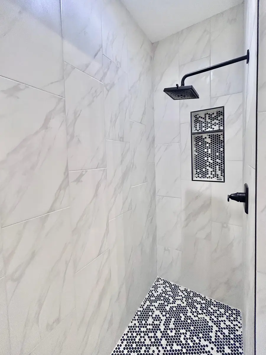 158 Sandstone Drive Nw, Eyota, MN 55934 - #3