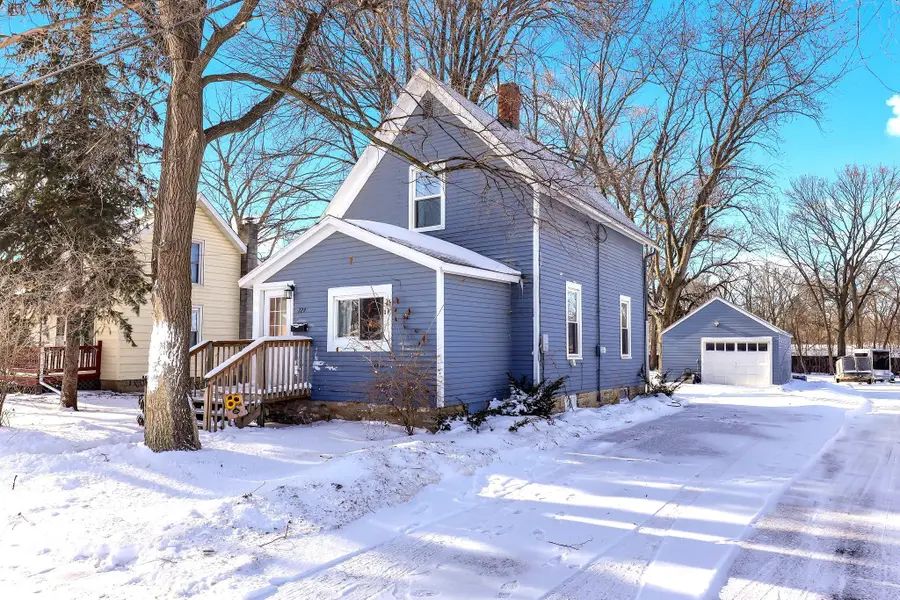 724 8th Avenue Nw, Faribault, MN 55021 - Image #2