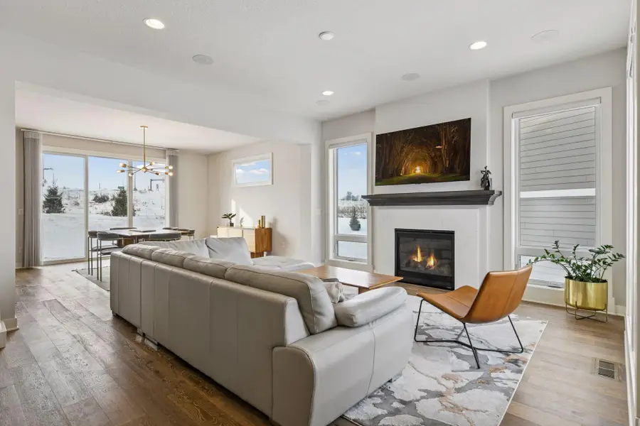 6381 Harvest Trail, Chaska, MN 55318 - Image #2