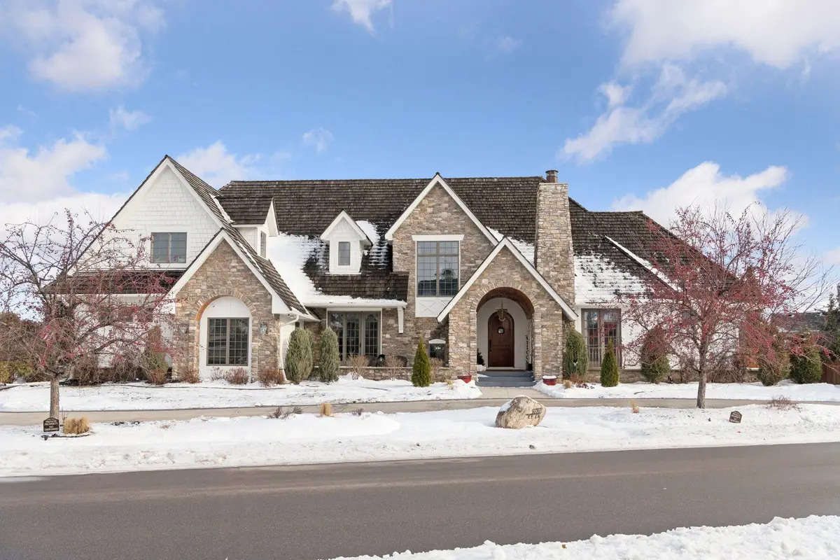 9787 Sky Lane, Eden Prairie, MN 55347 - #1