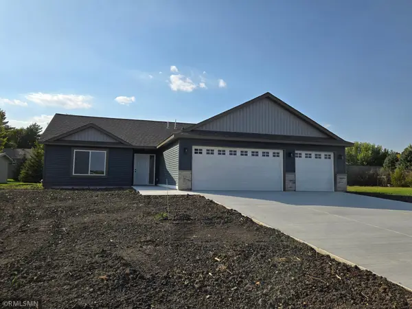 707 Council Court, Ellendale, MN 56026