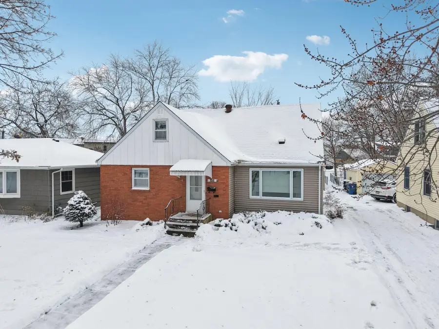 3133 26th Avenue N, Golden Valley, MN 55422 - Image #2