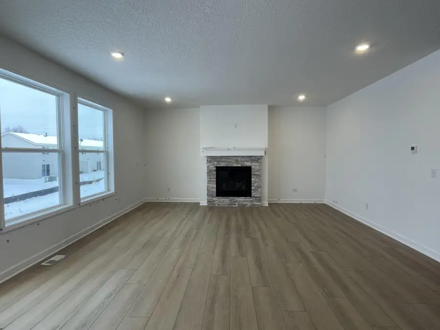 2471 Tyrone Drive, Shakopee, MN 55379 - Image #3