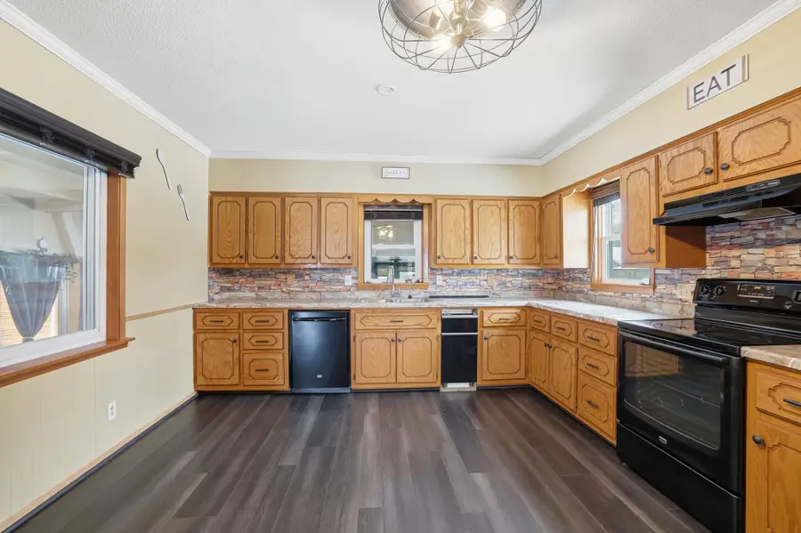 627 S Litchfield Avenue, Litchfield, MN 55355 - #3