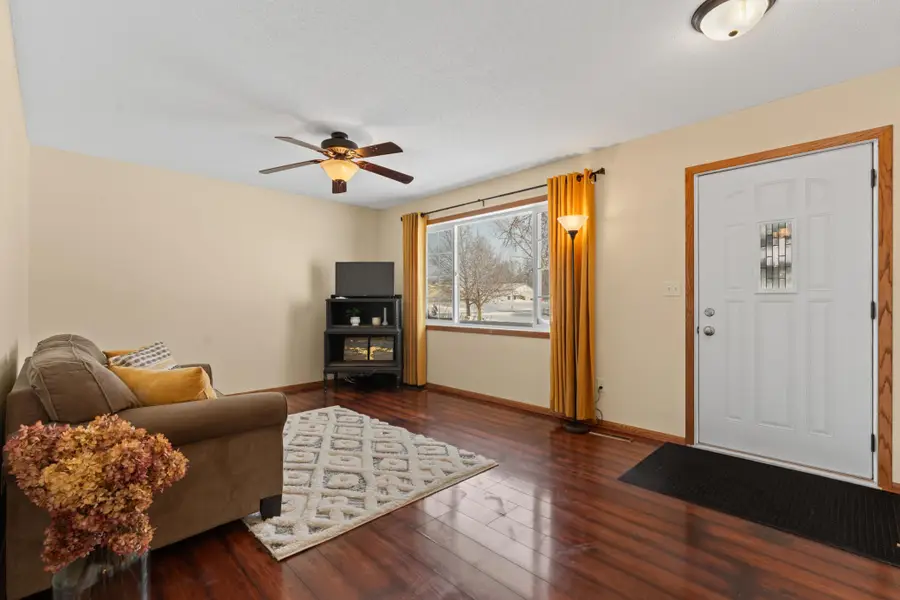 1909 2nd Avenue Ne, Stewartville, MN 55976 - Image #2