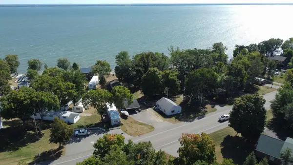 39642 County Highway 1, Richville, MN 56576