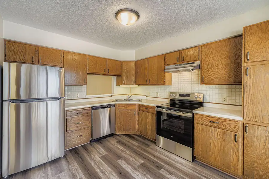 20 94th Circle Nw #203NW, Coon Rapids, MN 55448 - Image #2
