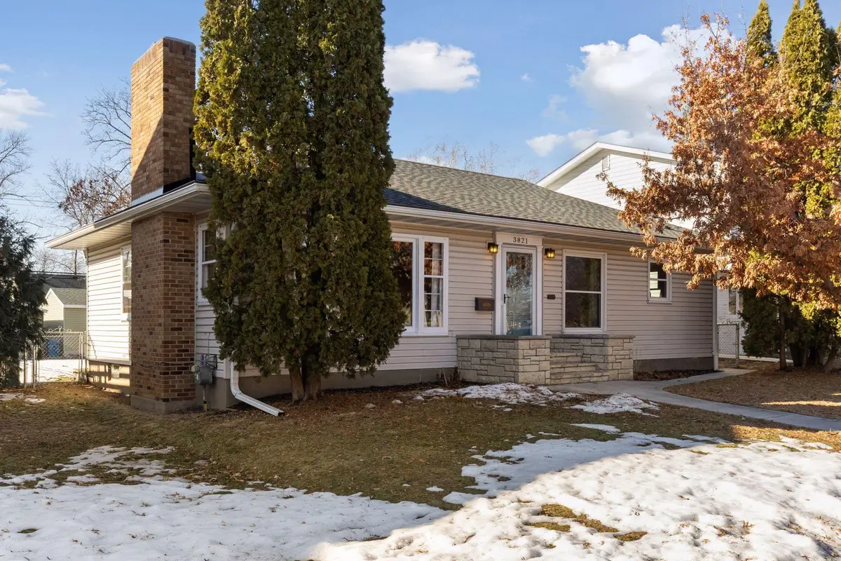 3821 York Avenue N, Minneapolis, MN 55422 - #1