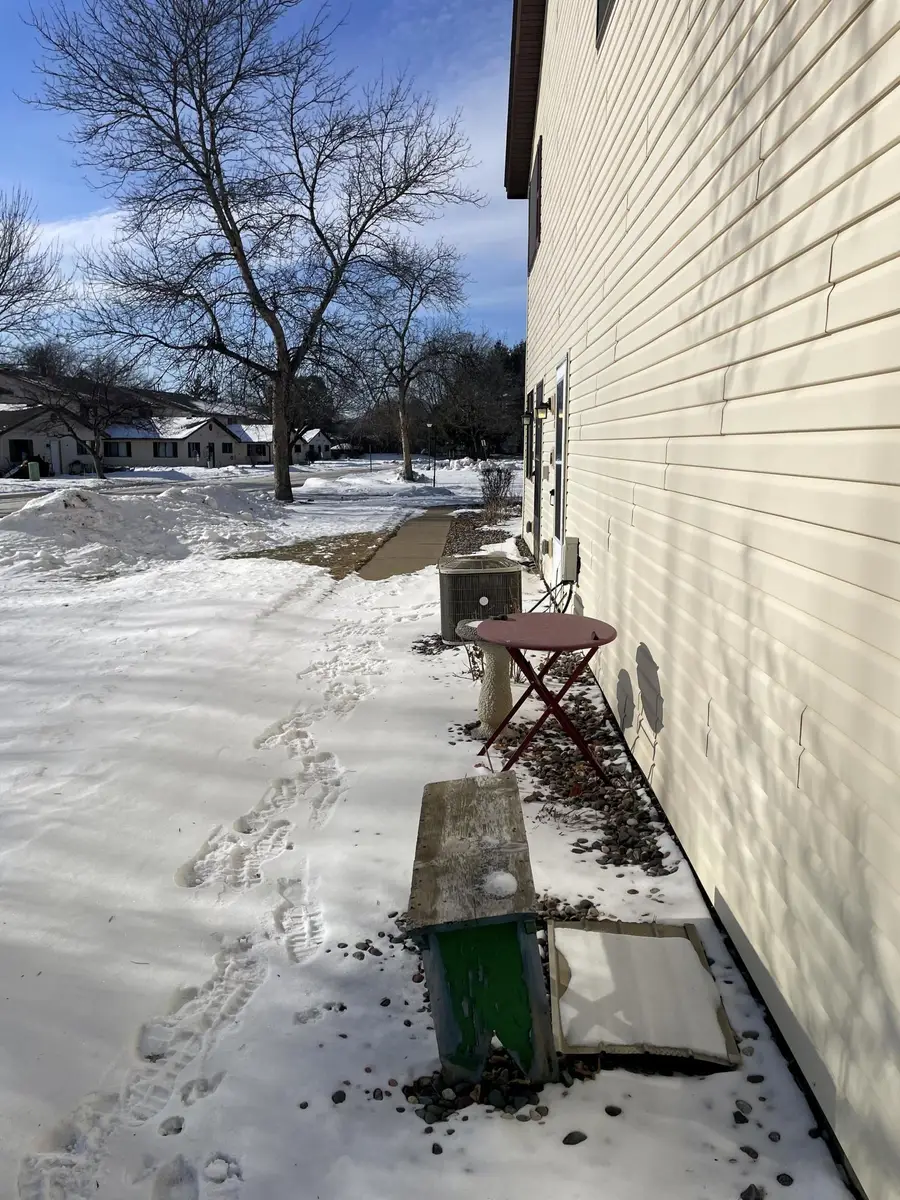 6536 83rd Court N, Brooklyn Park, MN 55445 - #3