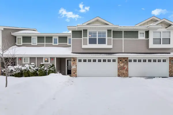 7225 Bay Drive, Lino Lakes, MN 55038