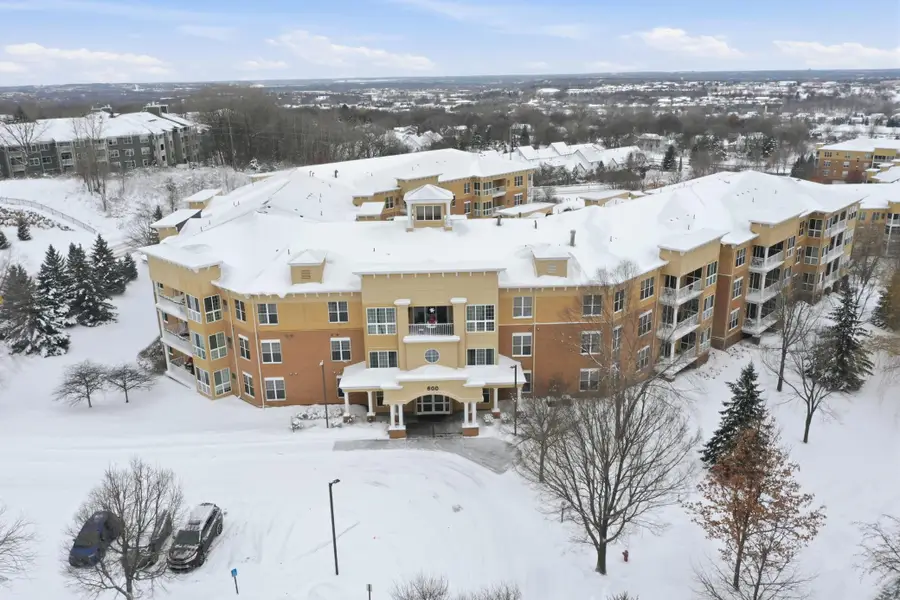 600 Greenhaven Drive #313, Burnsville, MN 55306 - Image #2