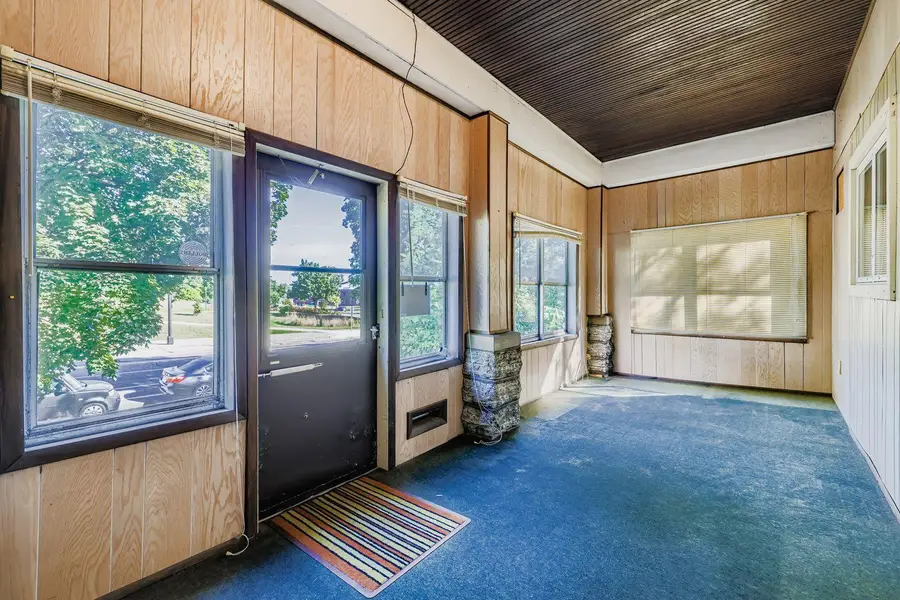 1118 Marshall Avenue, Saint Paul, MN 55104 - Image #2