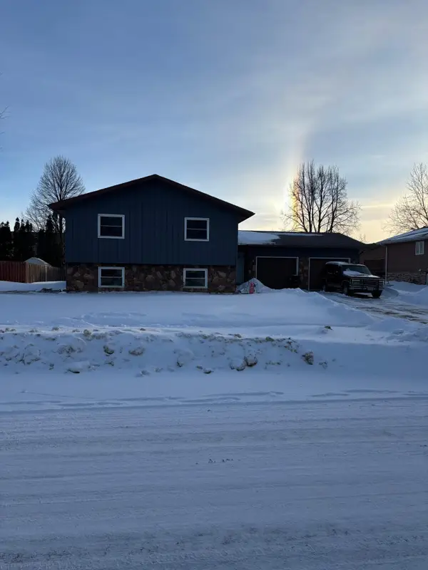 2308 26th Avenue S, Fargo, ND 58103