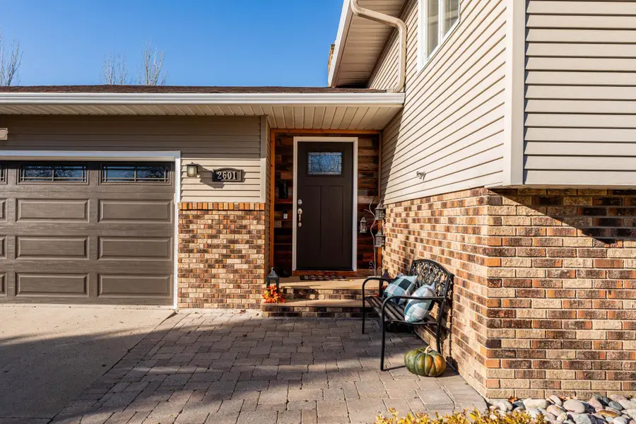 2601 Atlantic Drive S, Fargo, ND 58103 - Image #3